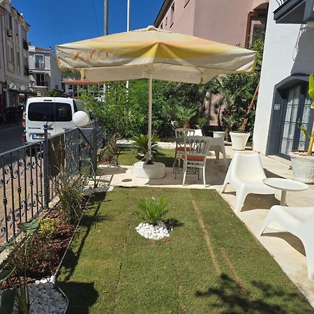Marina Sahil Hotel Чесме Екстериор снимка
